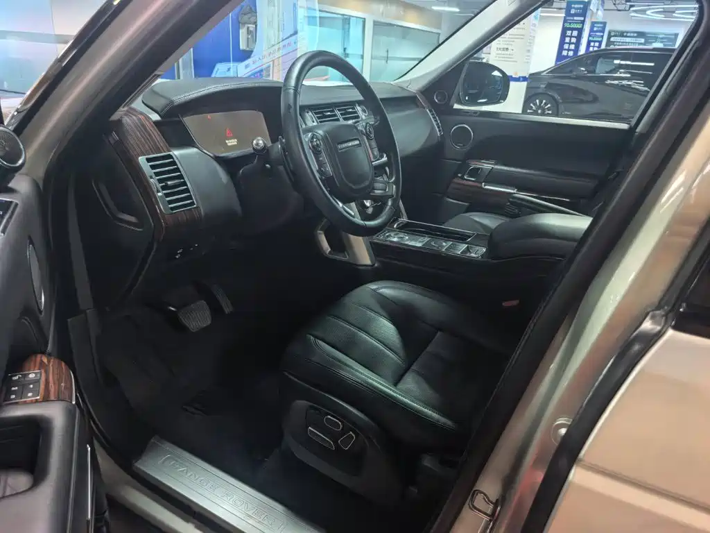 Фото 7 - Land Rover Range Rover