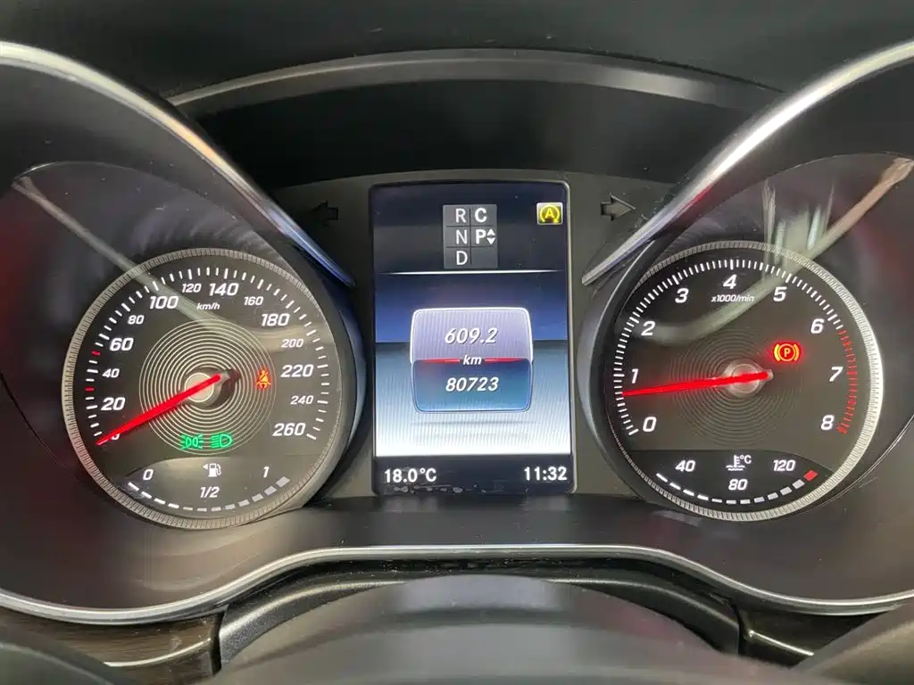 Mercedes-Benz V-Class 2017 Model V 260 Pilot Edition фото 21
