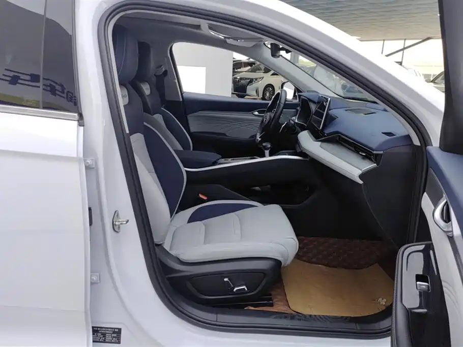 GEELY AUTOMOBILE XINGRUI