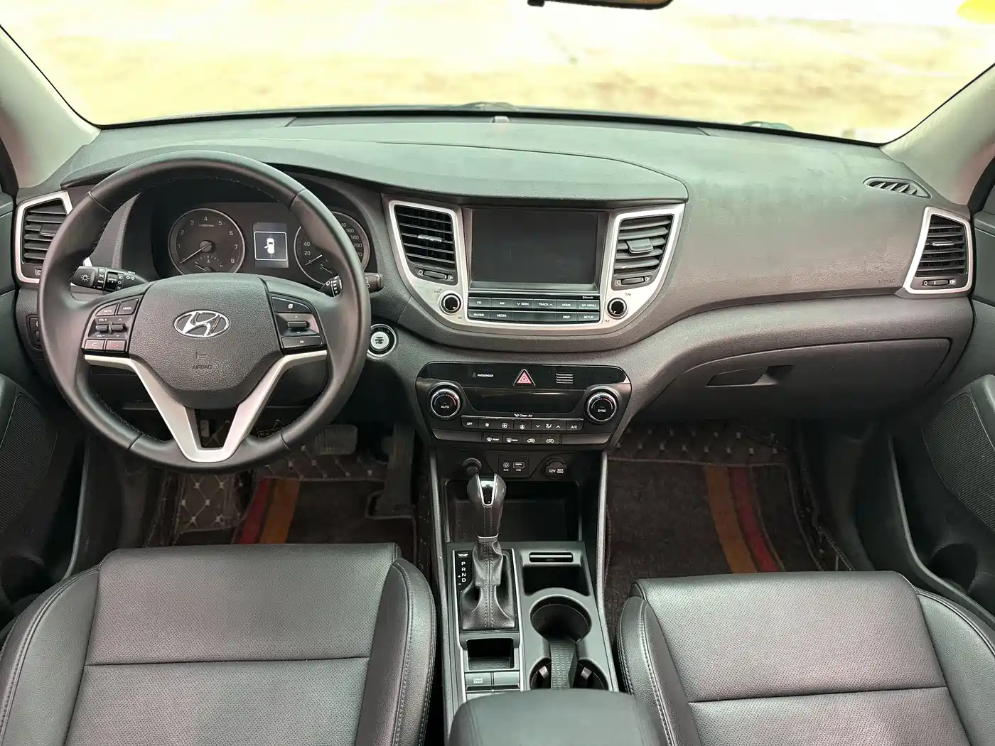 Hyundai Tucson 2015 1.6T Dual Clutch 2WD Smart фото 5