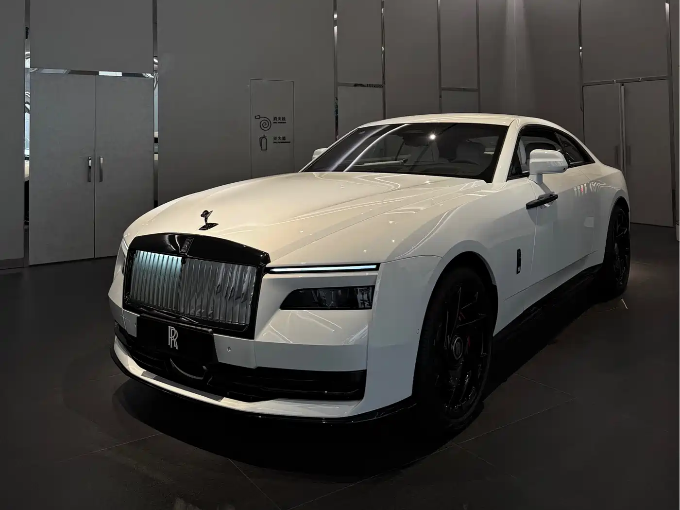 Rolls-Royce Spectre