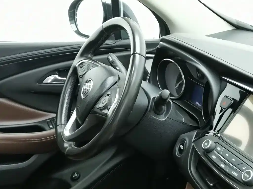 Фото 22 - Buick Envision Plus