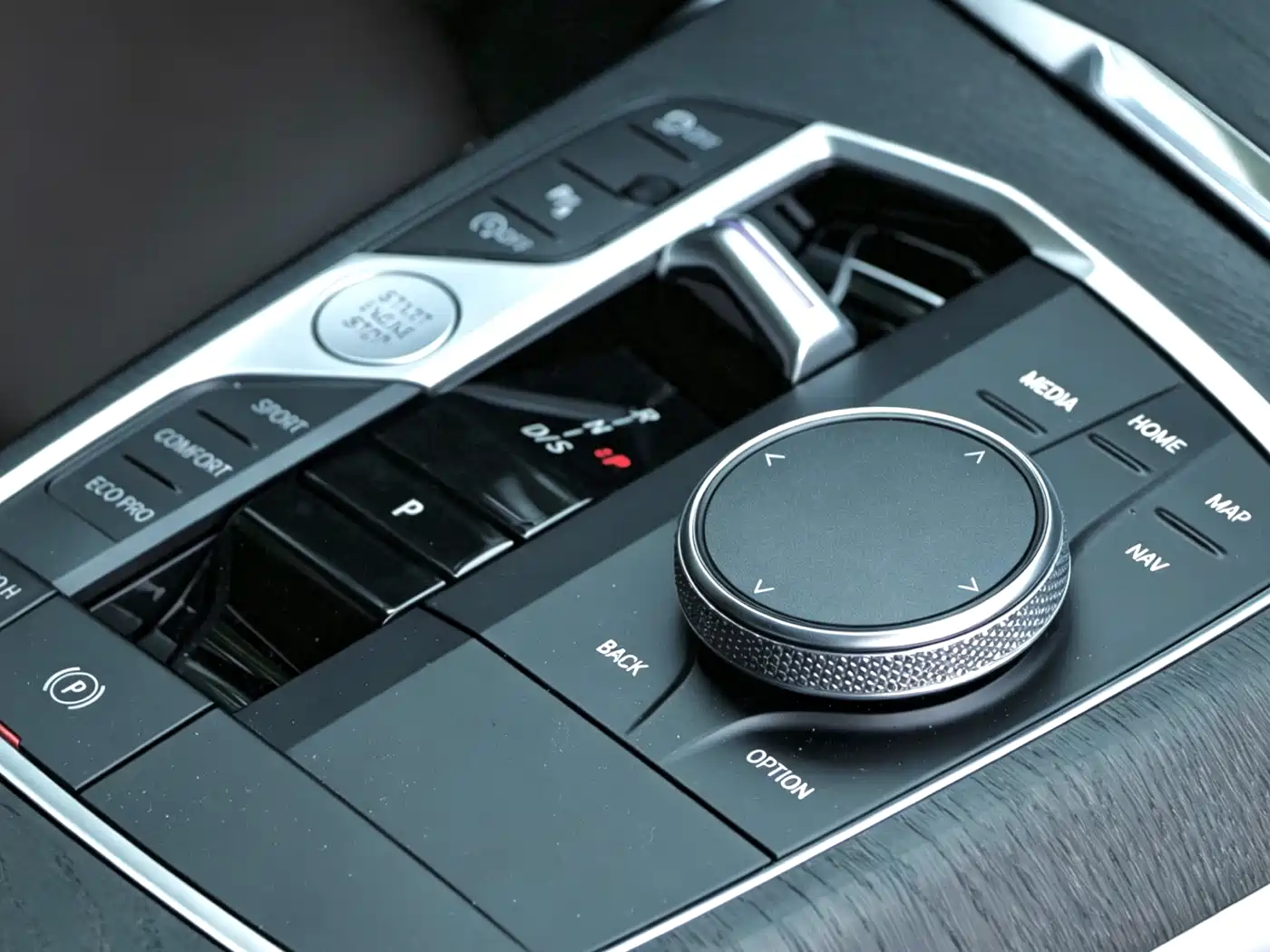 BMW 3 Series 2023 325i M Sport Package фото 9