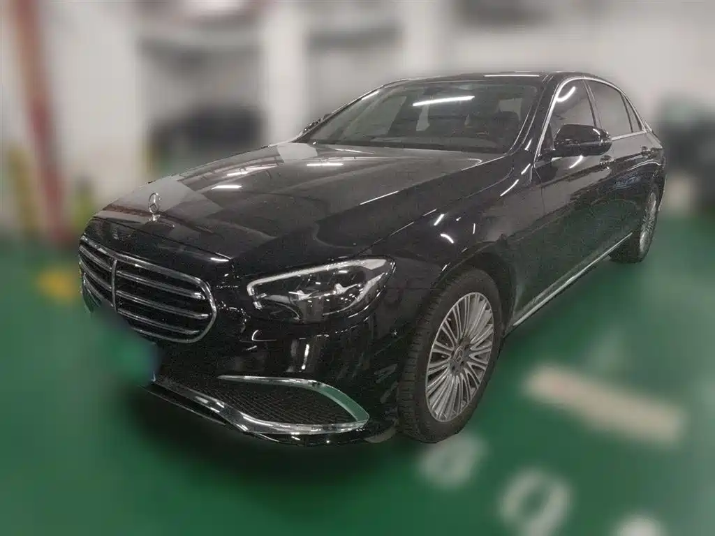 Mercedes-Benz E-Class 2023 E 300 L Fashion