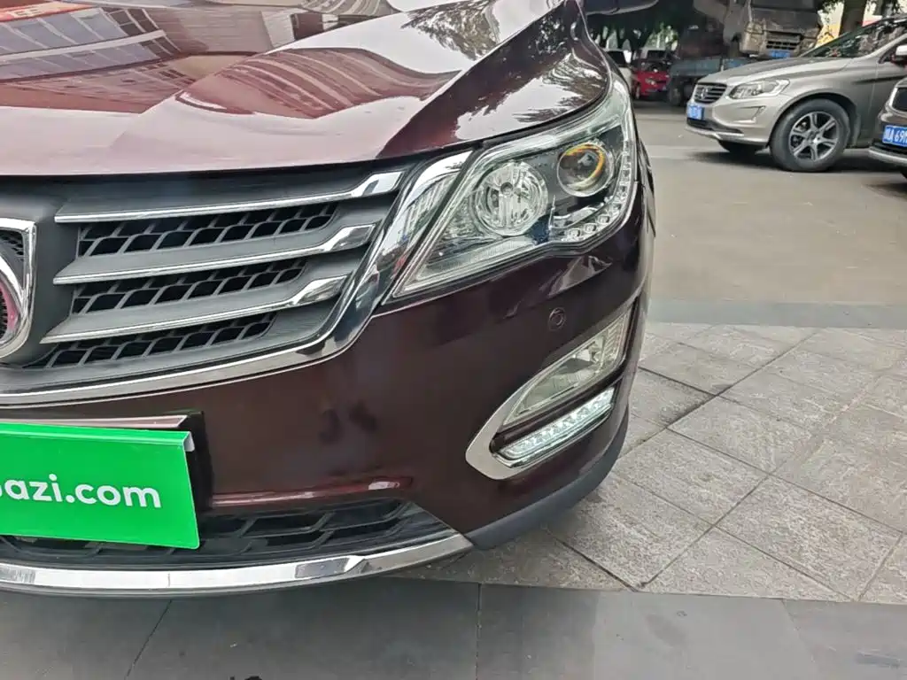 Baojun 560 2015 2015 1.8L Manual Luxury