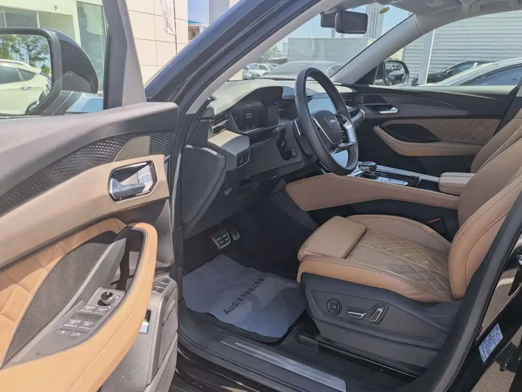 2025 Audi Q6