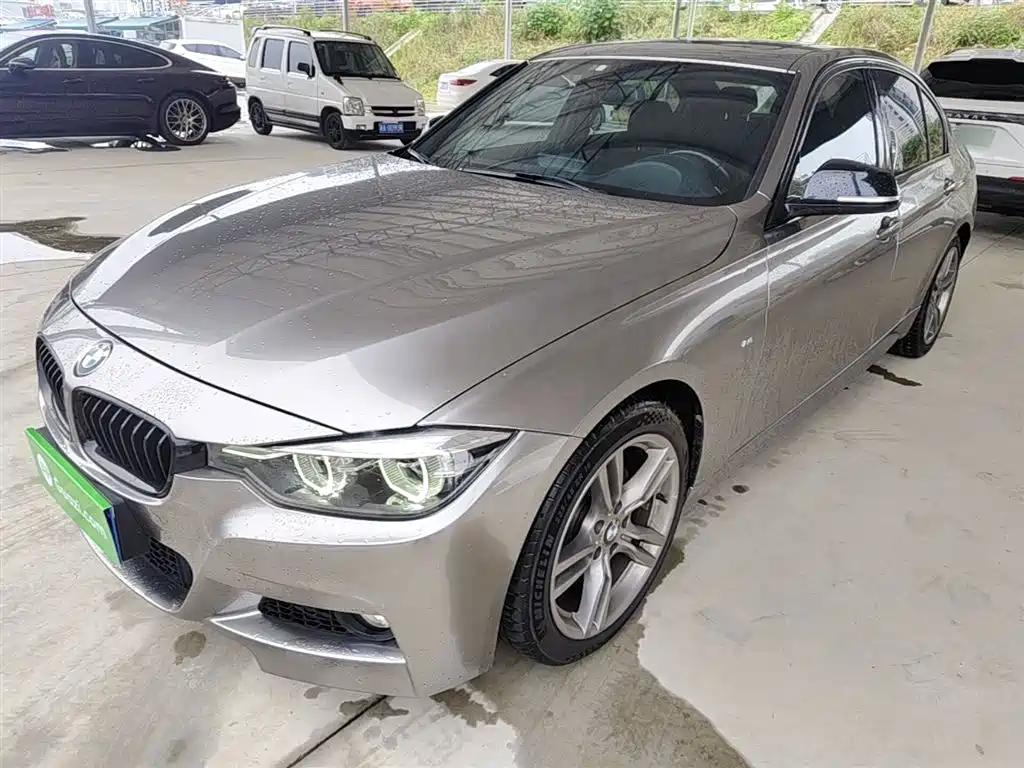 BMW 3 Series 2018 320i M Sport Black Night Edition
