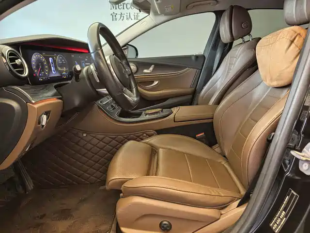 Mercedes-Benz E-Class 2019 E 200 L Sport — фото 5