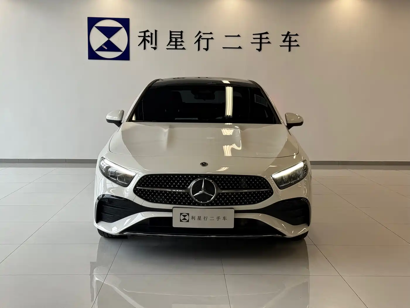 Mercedes-Benz A-Class 2023 A 200 L Fashion фото 3