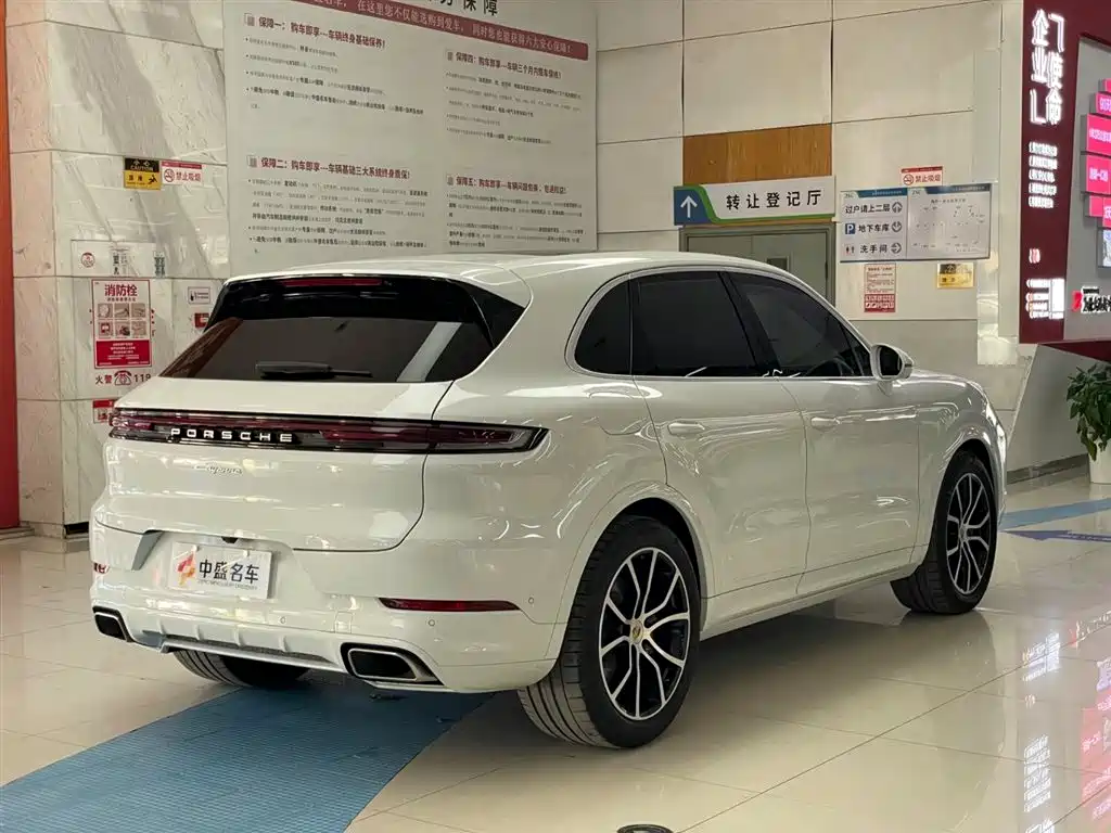 Porsche Cayenne 2024 Cayenne 3.0T фото 7
