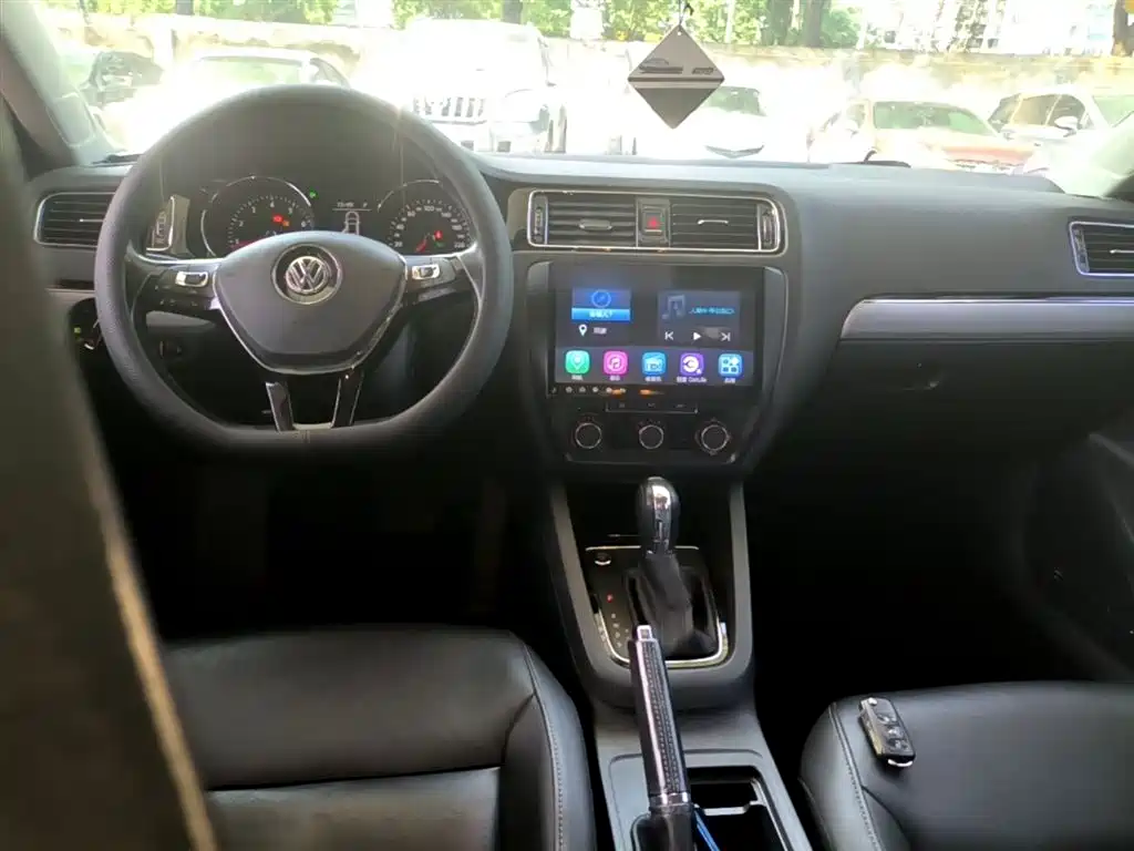 Volkswagen Sagitar 2018 280TSI DSG Comfort фото 10