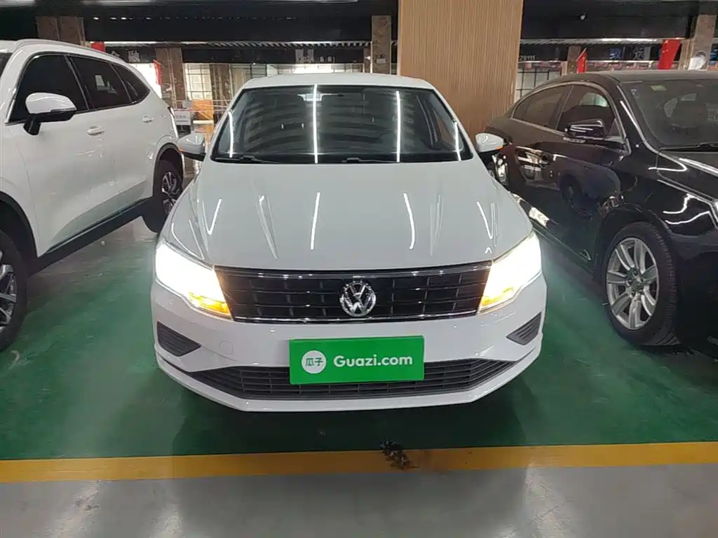 Volkswagen Jetta 2019 Dream Edition 1.5L Manual Fashion фото 3