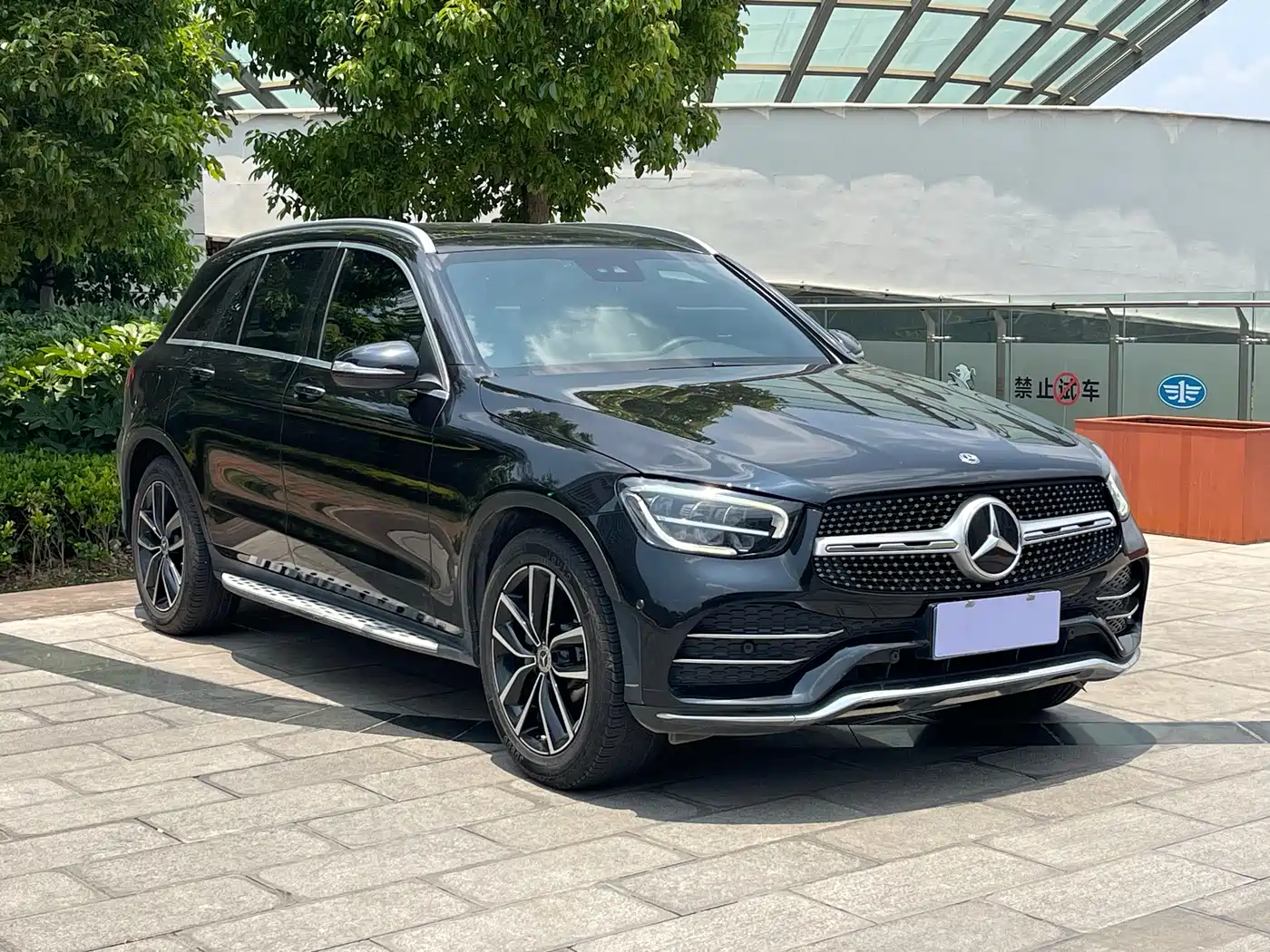 Mercedes-Benz GLC 2020 GLC 300 L 4MATIC Dynamic фото 3