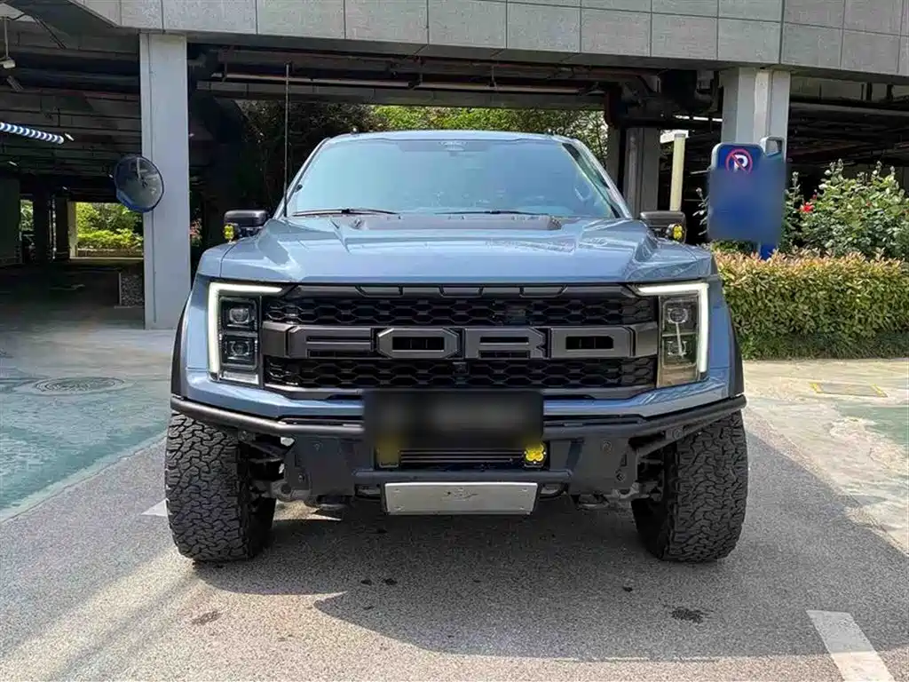 FORD F-150 RAPTOR