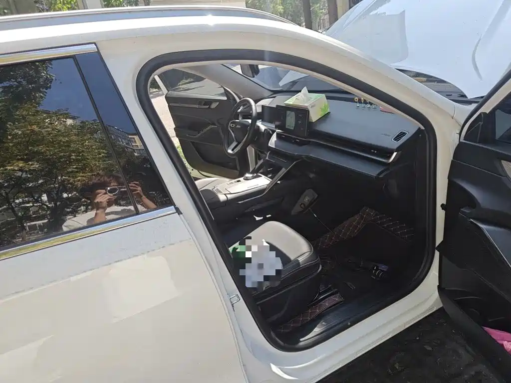 Фото 19 - Haval H6