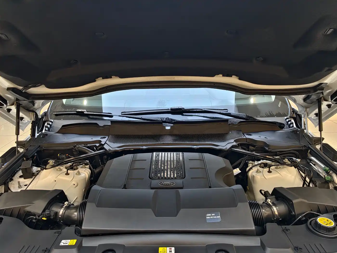 Land Rover Range Rover 2019 3.0 SCV6 Heritage Edition фото 18