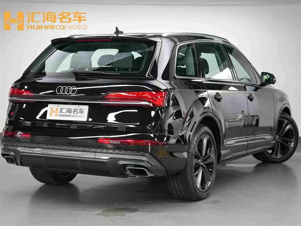 Audi Q7 2026 2024 55 TFSI quattro S line Sport