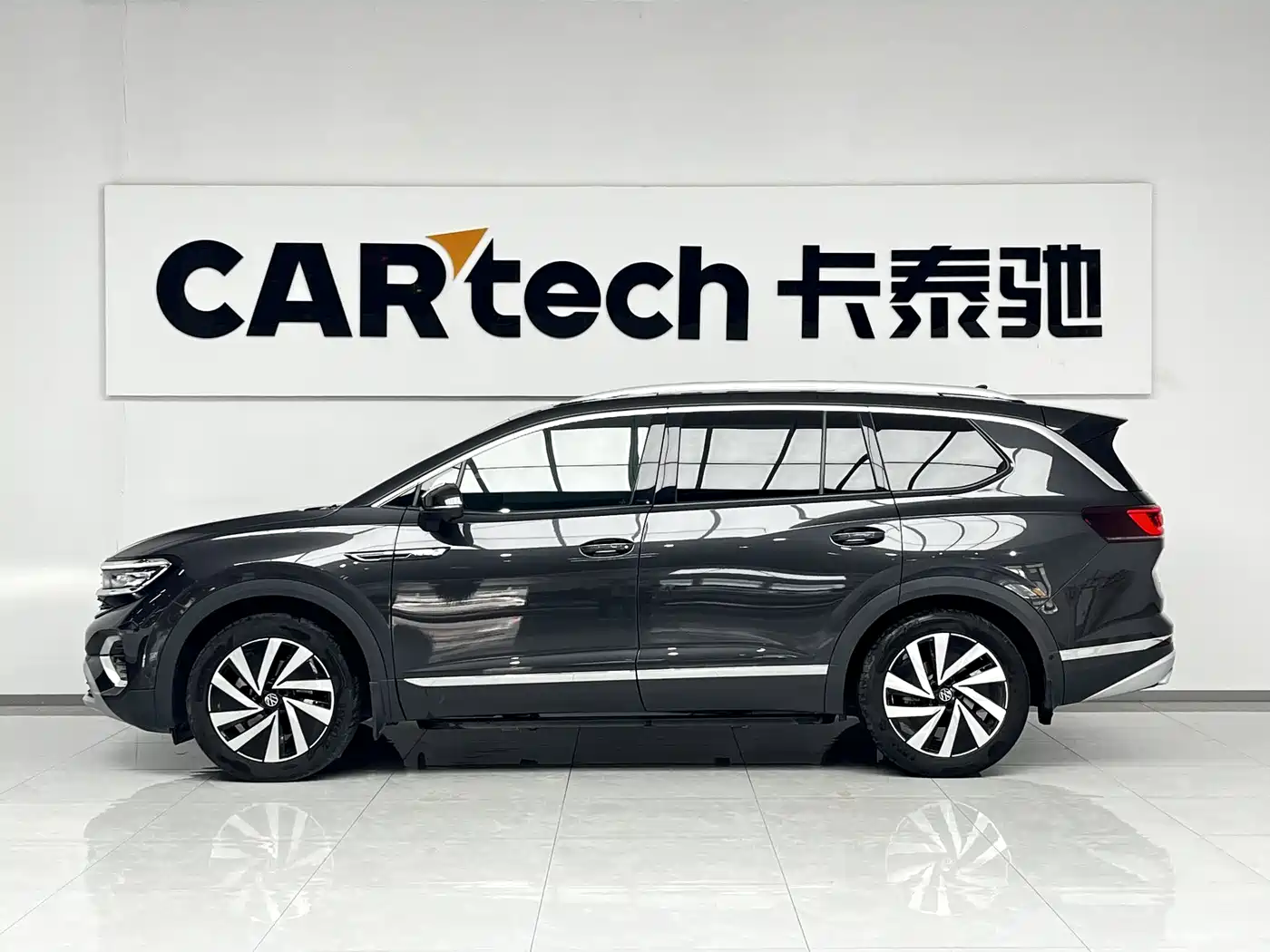 Volkswagen Talagon 2022 380TSI 4WD Luxury Premium Pro Edition 6-seater фото 8