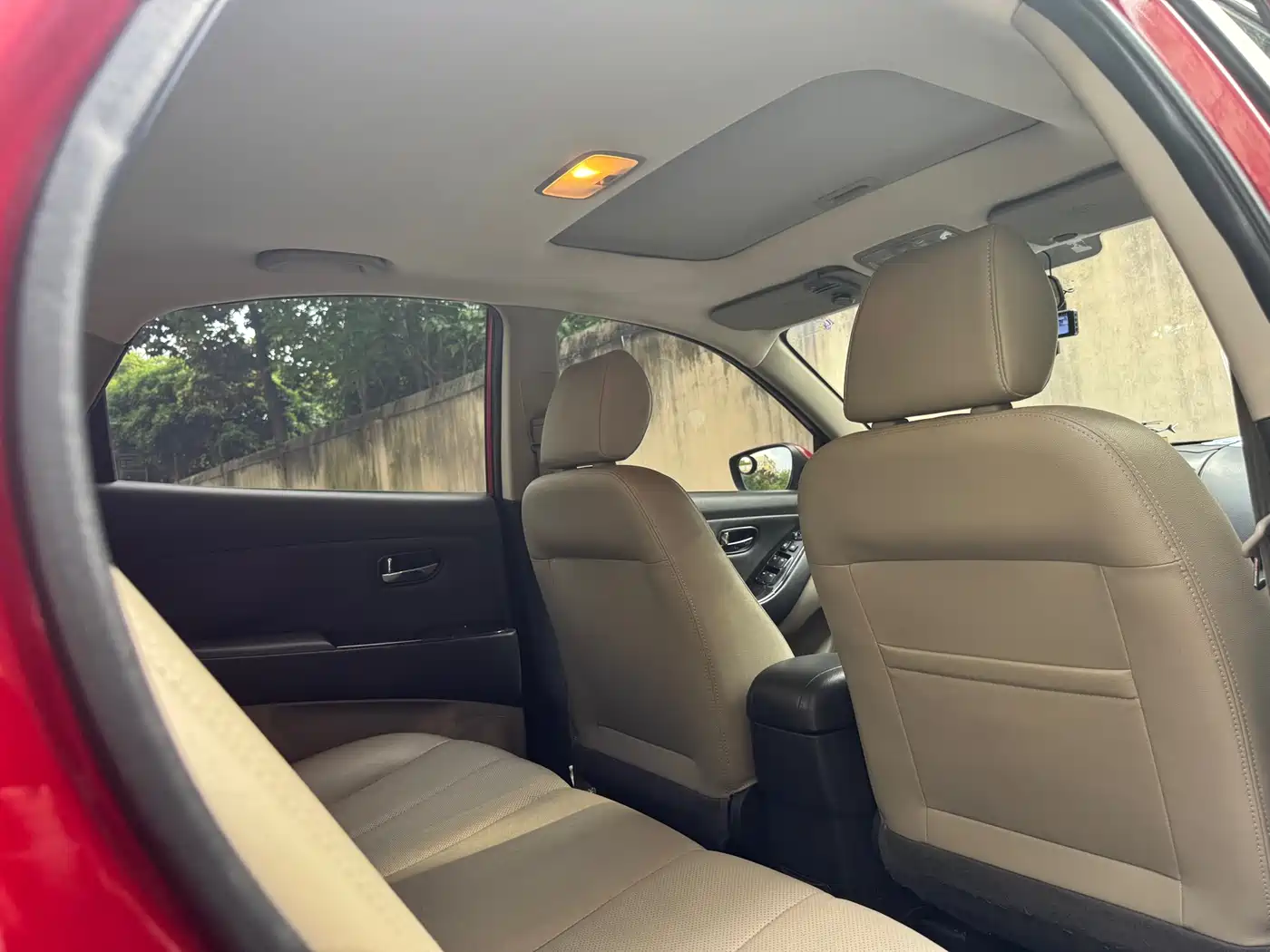 Hyundai Elantra 2011 1.6L Automatic Luxury фото 9