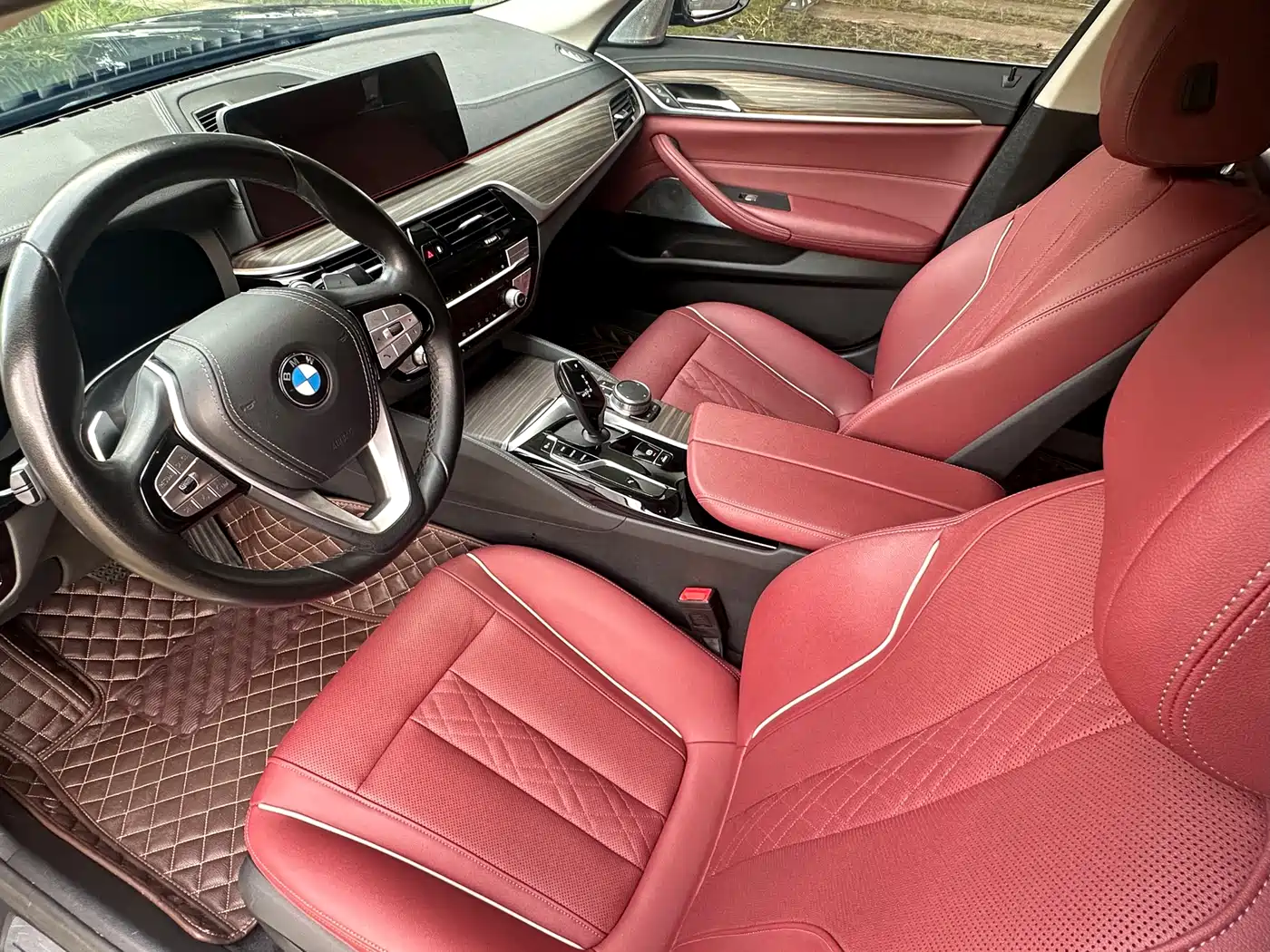 BMW 5 Series 2023 530Li Leading Luxury Package фото 9