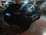 Photo 3 - Geely Atlas