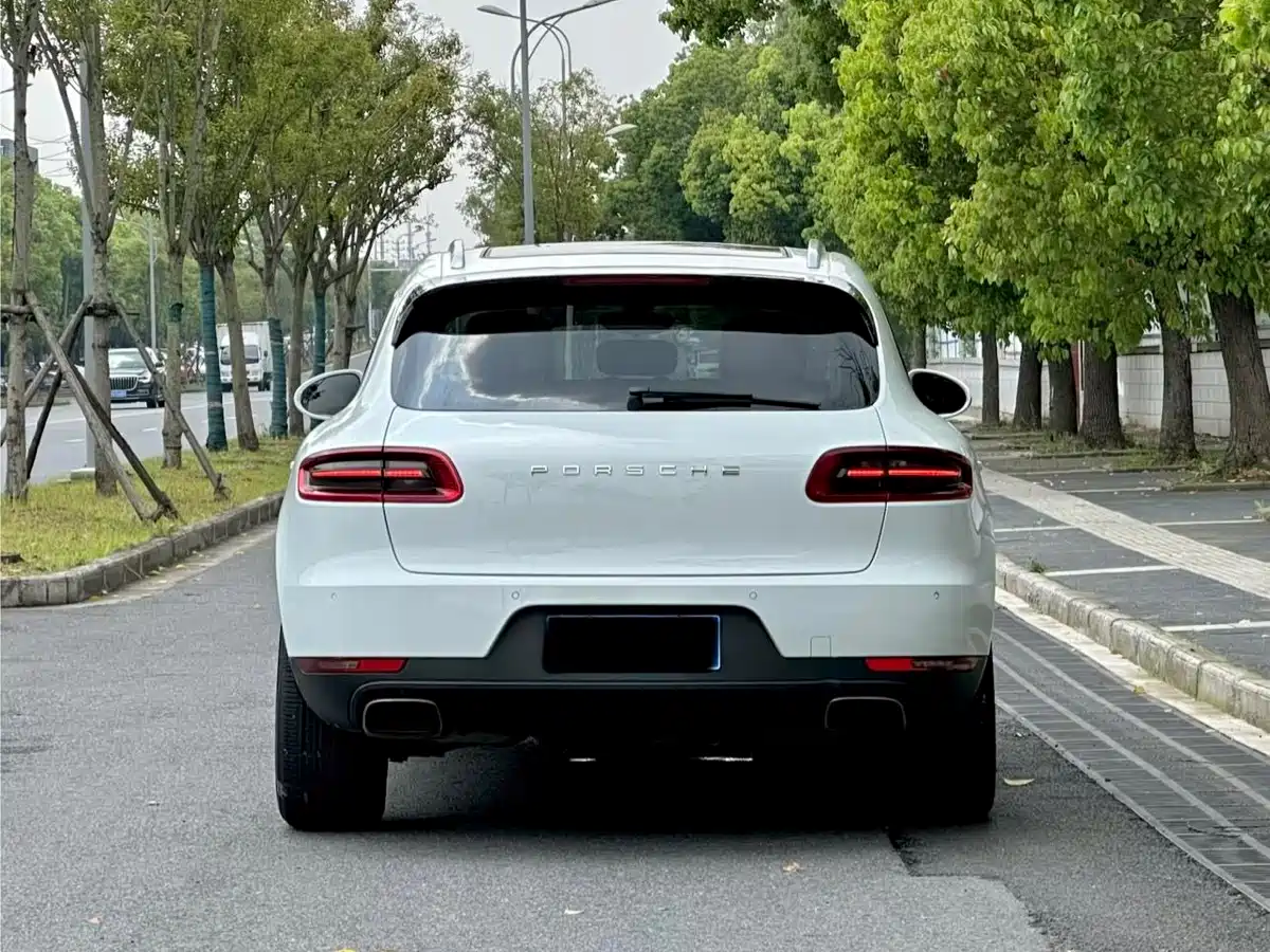 Porsche Macan 2014 Macan 2.0T фото 8
