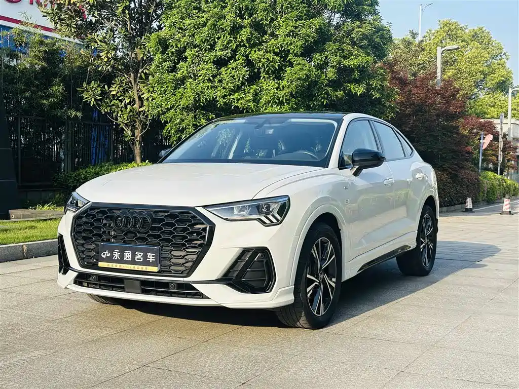 Audi Q3 Sportback 2023 40 TFSI Fashion