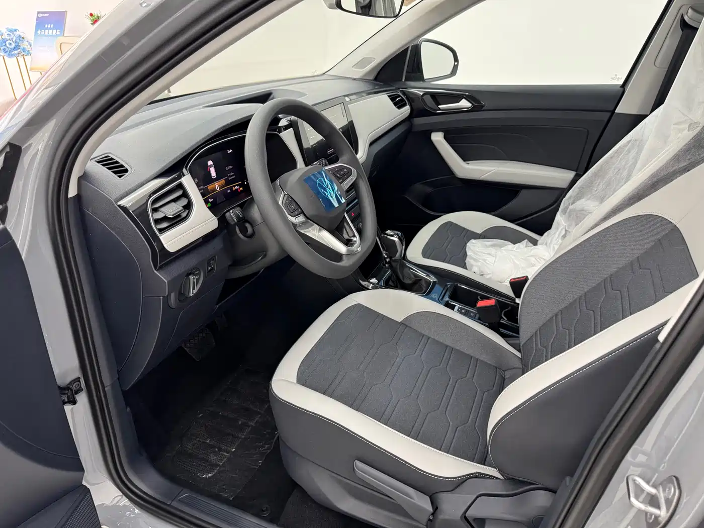 Volkswagen Tharu 2026 New Sharp 1.5L Aspiration Edition фото 9