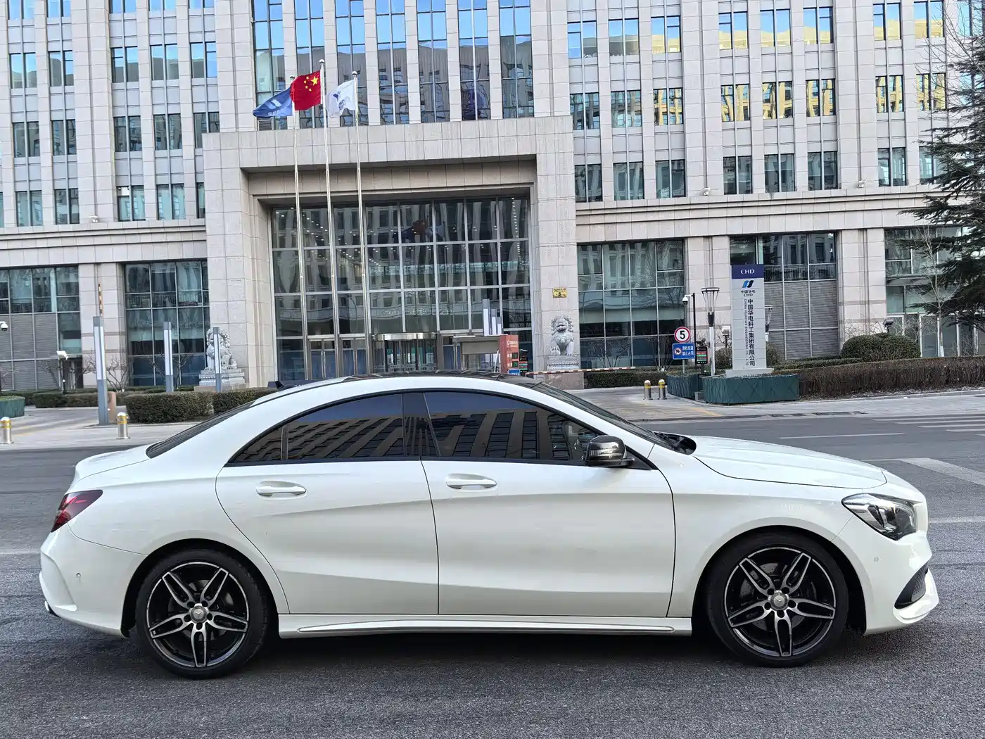 Mercedes-Benz CLA (Import) 2016 CLA 220 4MATIC фото 8