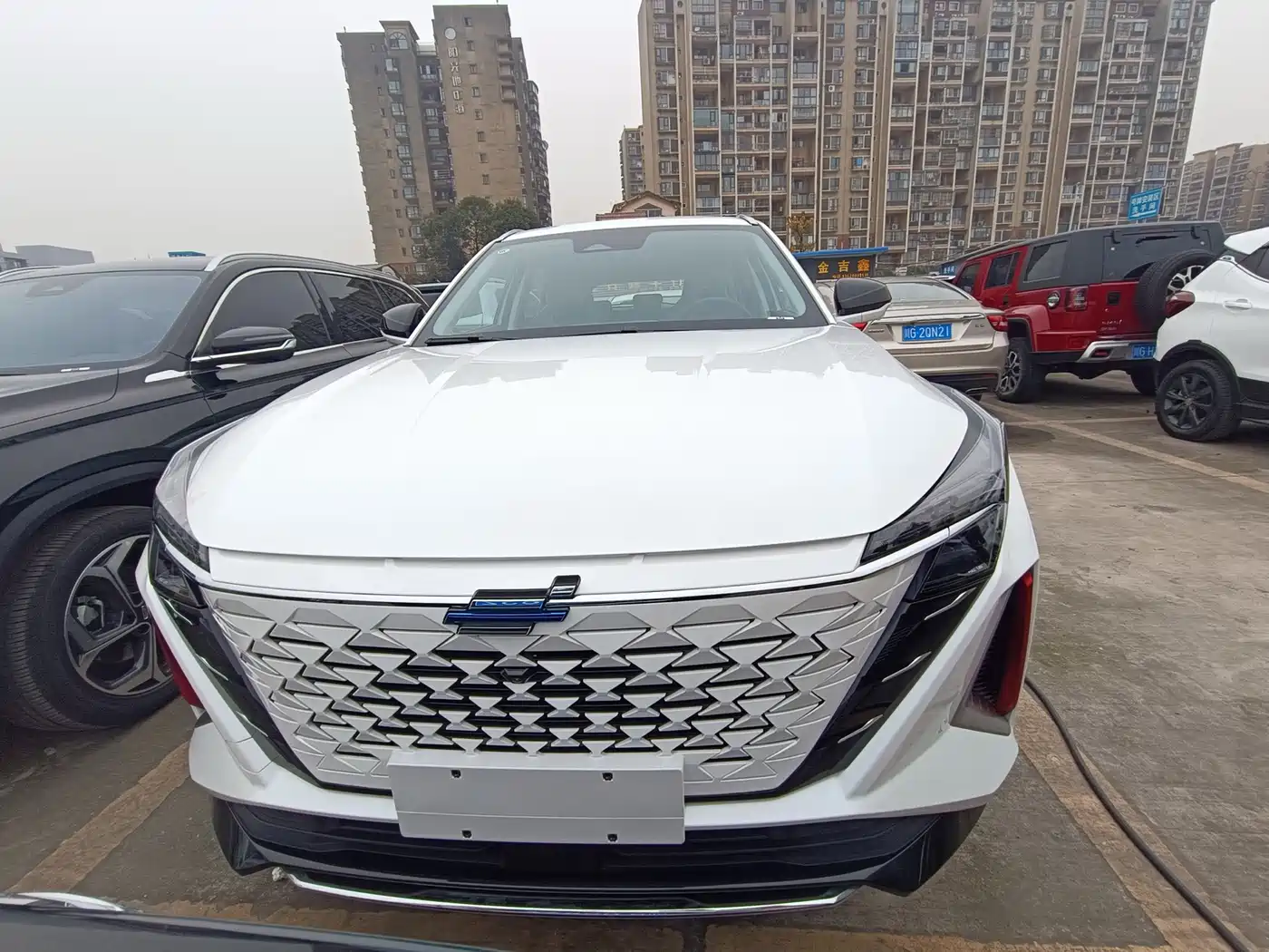 Changan Oshan Z6 2022 2022 Blue Whale 1.5T DCT Intelligent Enjoyment