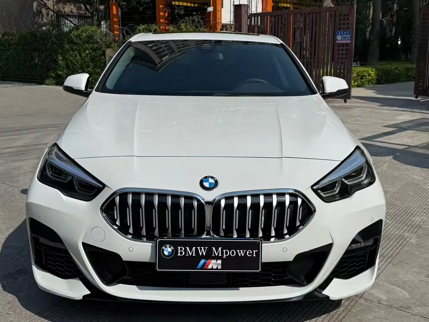 BMW 2 Series (Import) 2023 225i 4-Door Coupe M Sport Package фото 3