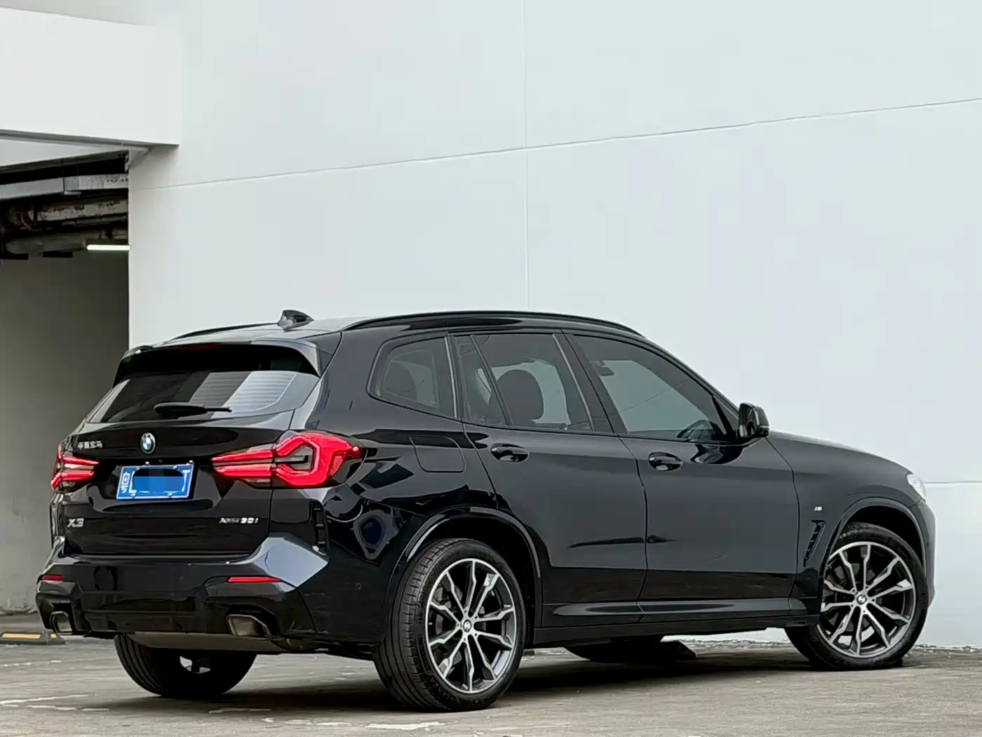 BMW X3 2022 xDrive30i Leading M Night Package фото 9