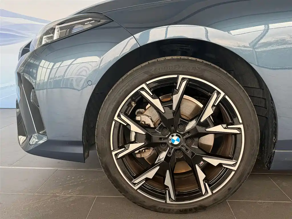 BMW 2 Series 2025 225L M Sport Moonlight Package фото 15