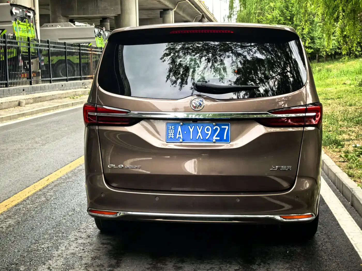 Buick GL8 2021 Land Business Class 652T Luxury фото 9
