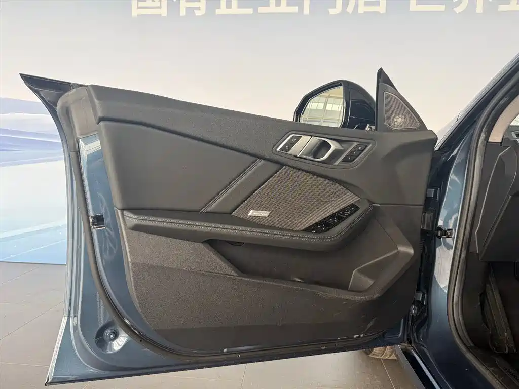 BMW 2 Series 2025 225L M Sport Moonlight Package фото 17