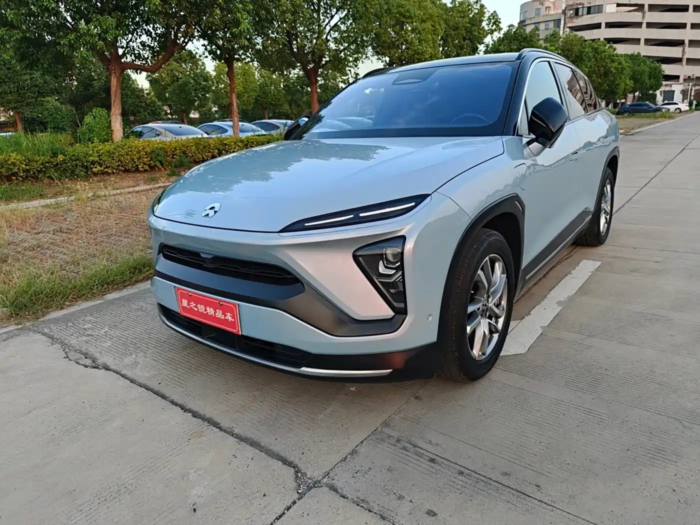 NIO ES6 2020