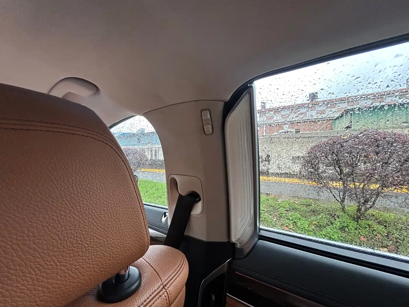 BMW 7 Series 2016 730Li Leading фото 8