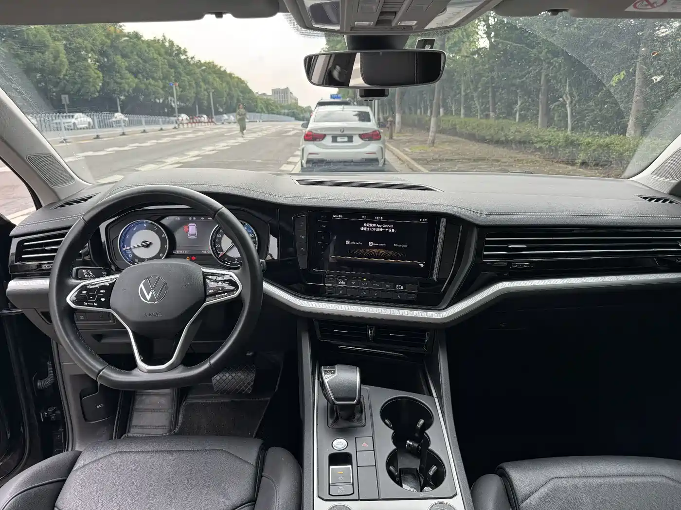 Volkswagen Touareg 2023 2022 2.0TSI Pilot Special Edition
