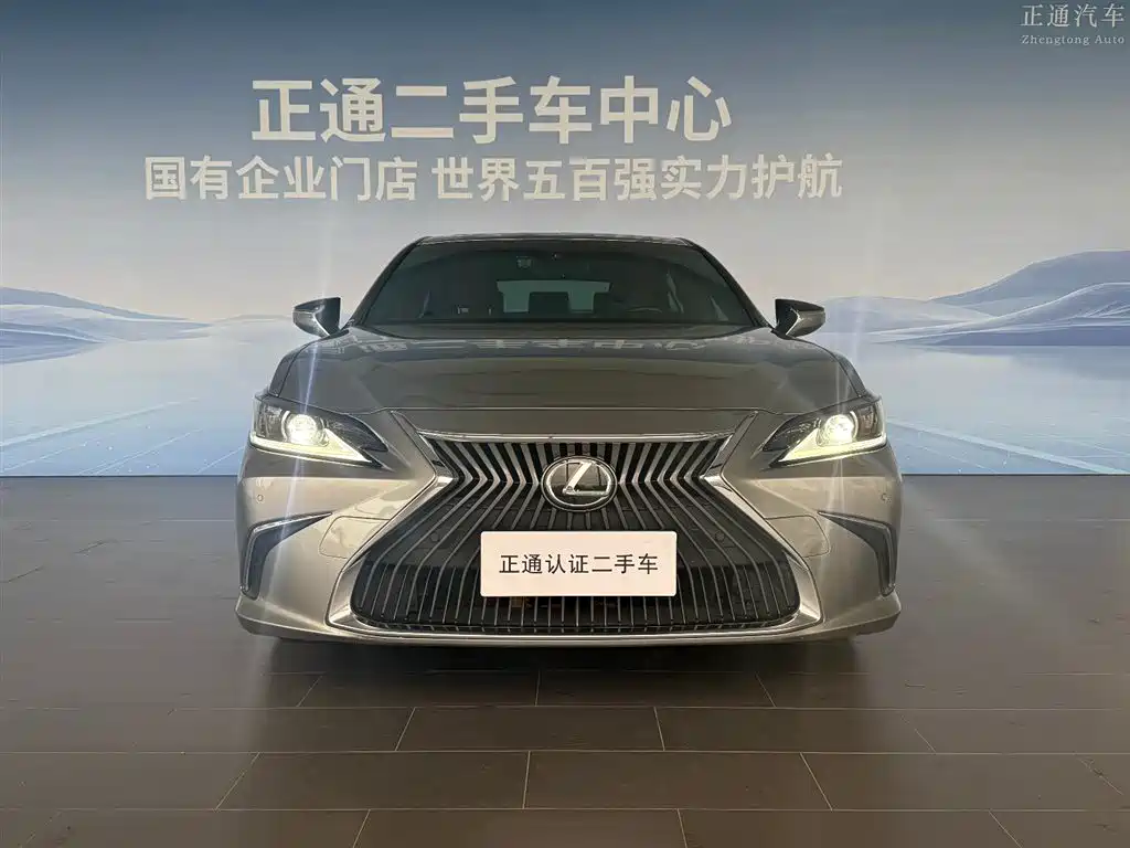 Lexus ES 2020 200 Excellence фото 8