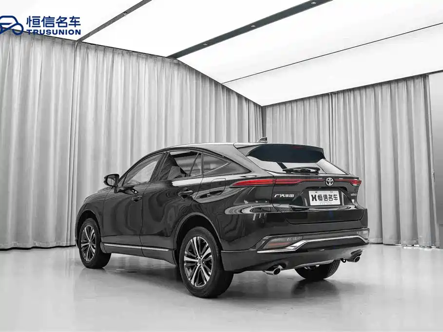 Toyota Venza 2022 2.0L CVT 2WD Luxury фото 7