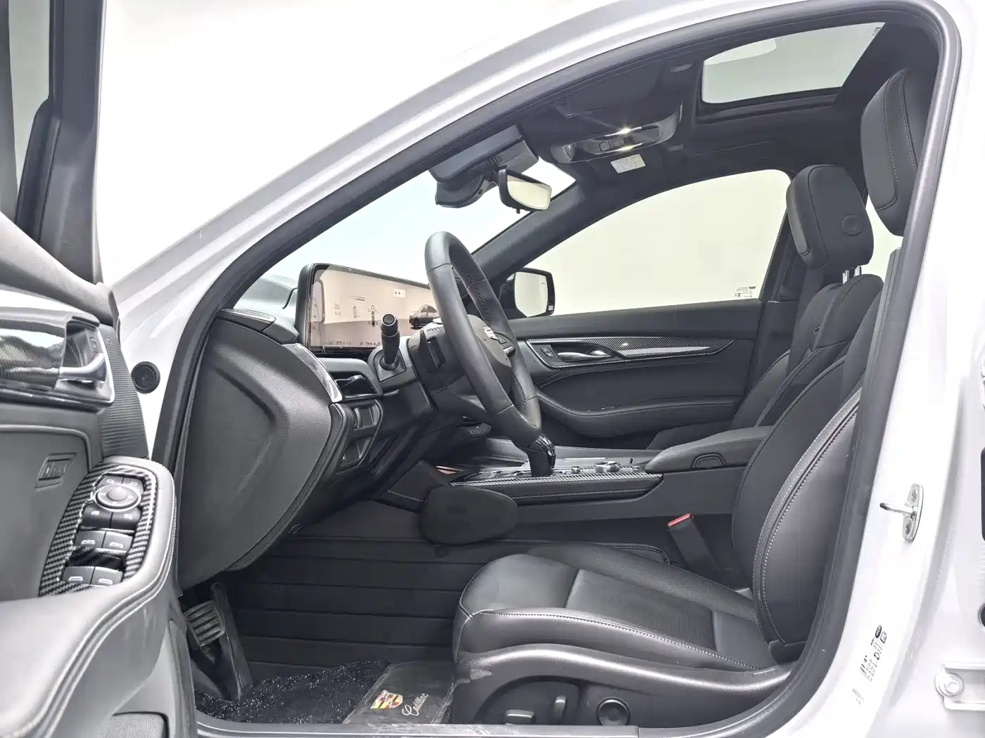 Cadillac CT5 2025 Model 28T Track Performance Edition фото 4