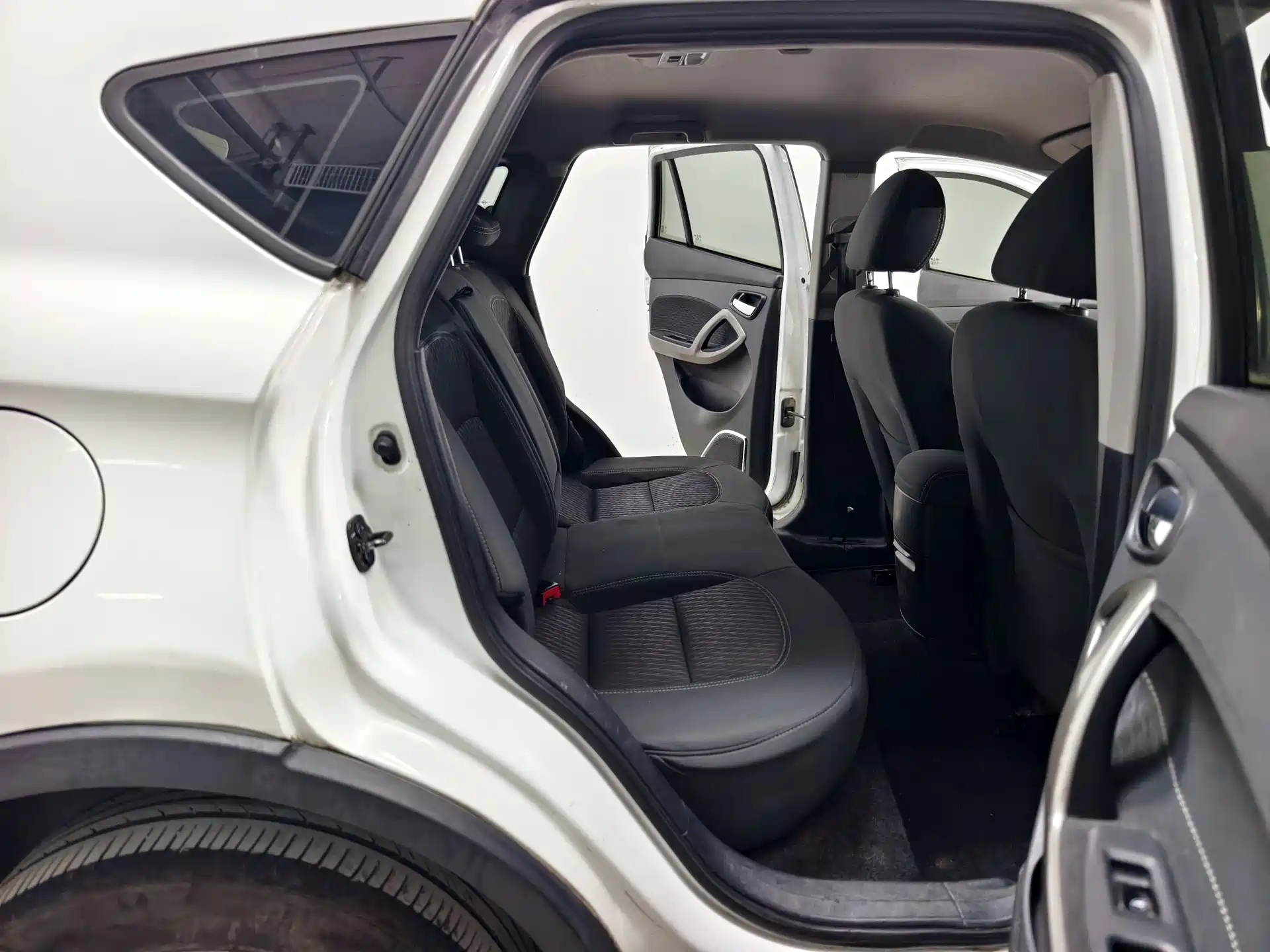 Photo 15 - Haima S5