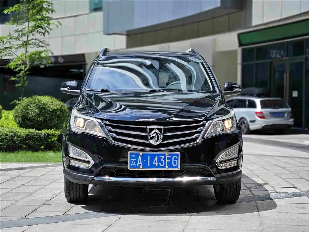Baojun 560 2015 2015 1.8L Manual Comfort