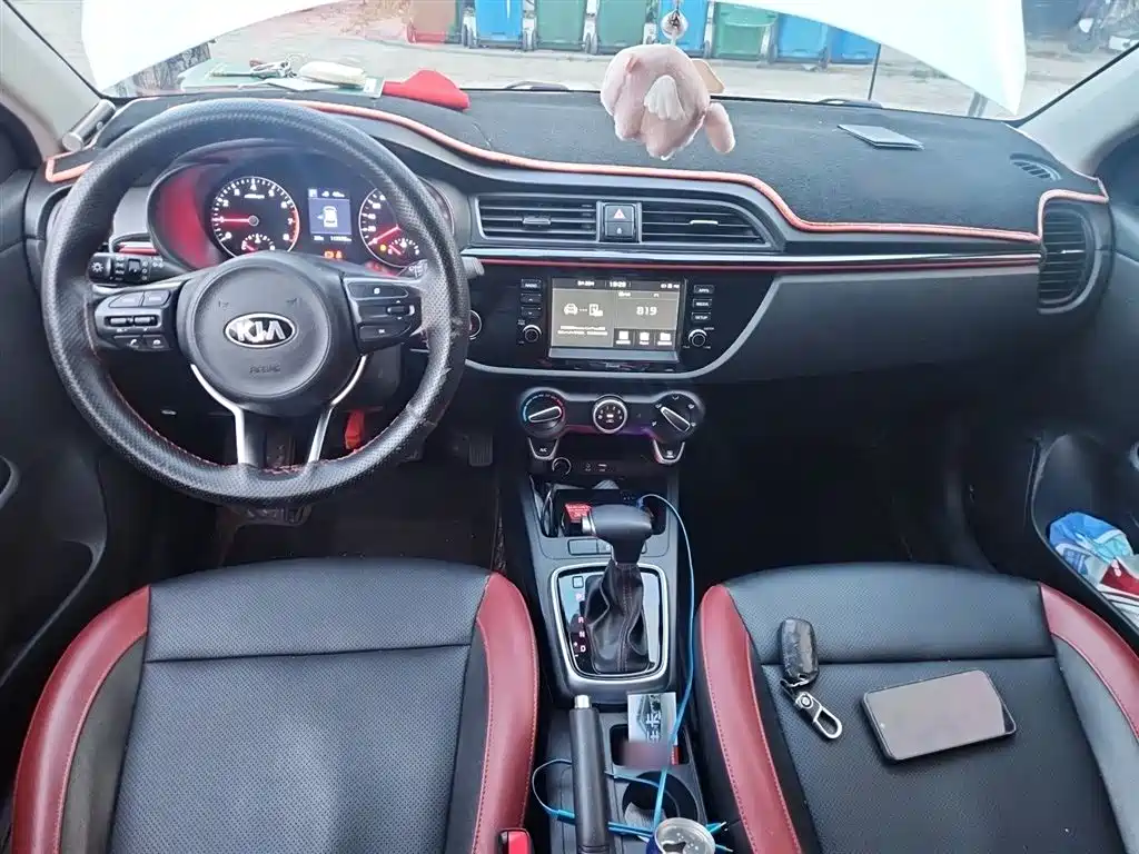 Kia KX CROSS 2018 1.6L Automatic Smart Sunroof Edition фото 6