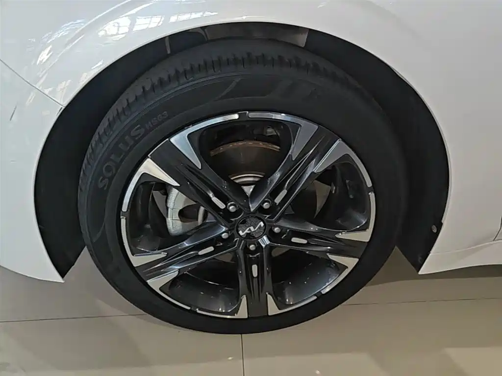 Kia K5 2020 270T CVVD Luxury Edition фото 23