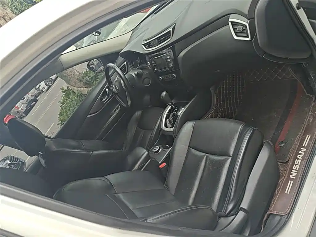 Photo 25 - Nissan X-Trail