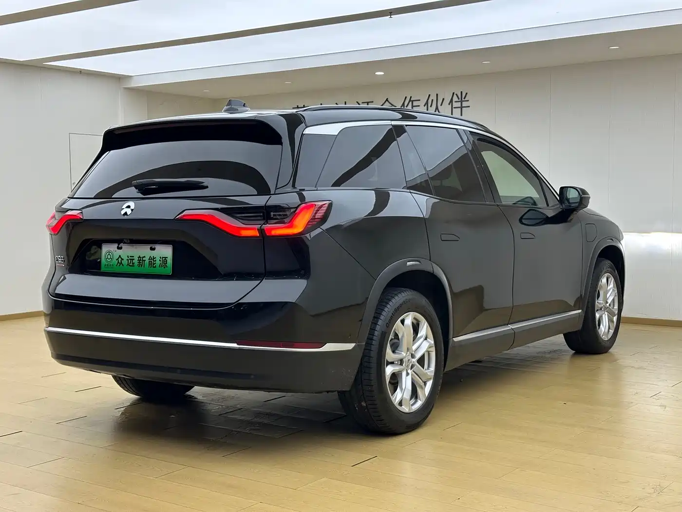 NIO ES8 2021 2020 415KM 6-Seater
