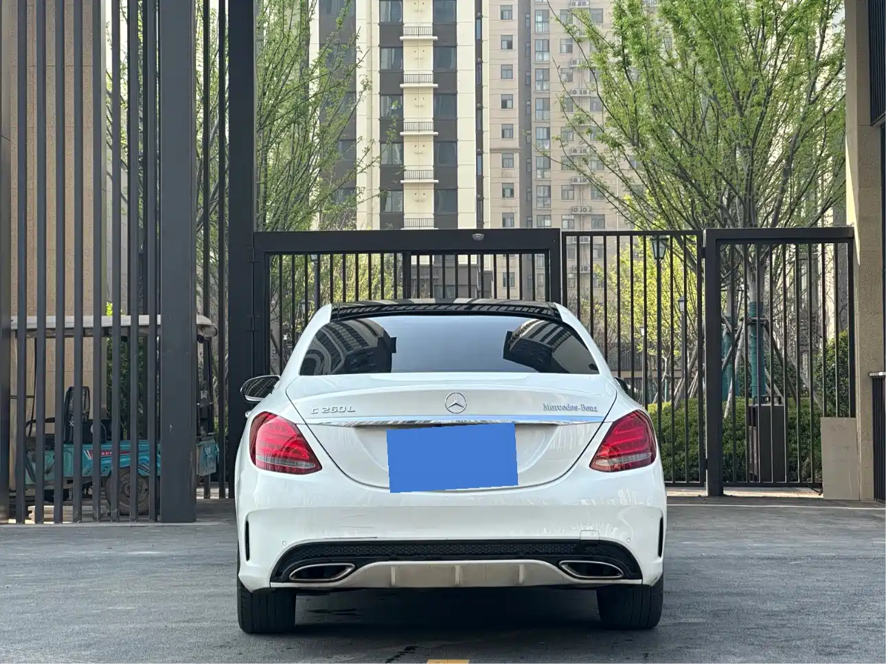 Mercedes-Benz C-Class 2015 Facelift C 180 L Sport фото 8