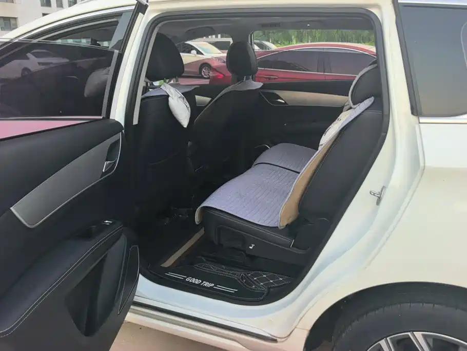 BYD Song MAX 2021 2021 Upgrade 1.5T Automatic Luxury Edition 7-Seater
