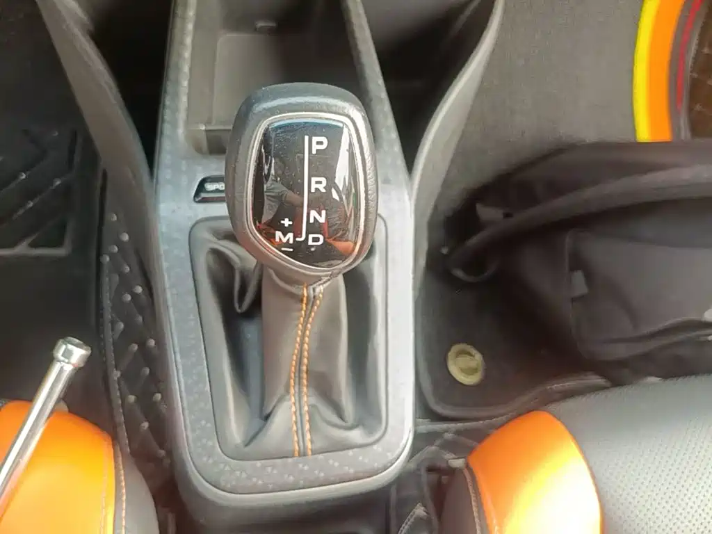 Geely Yuanjing X1 2019 2017 1.3L Auto Player Edition